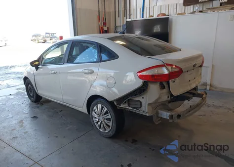 2015 Ford Fiesta S из США, поврежденный, VIN 3FADP4AJ4FM221513